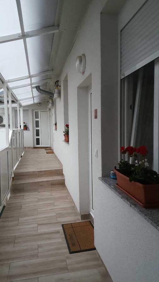 Apartmani Mursa Osijek Bagian luar foto